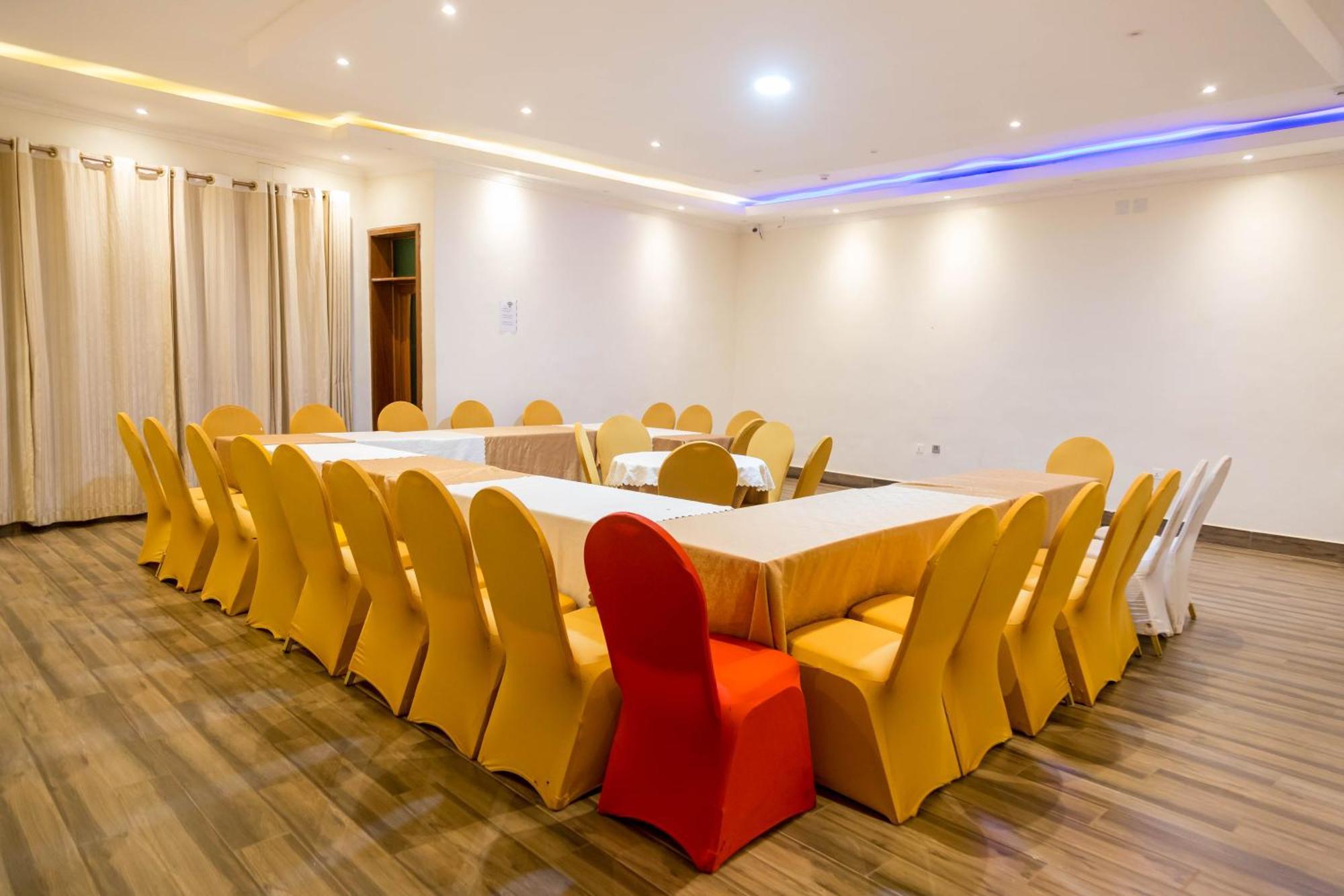 Olympic Hotel Kigali Exteriör bild